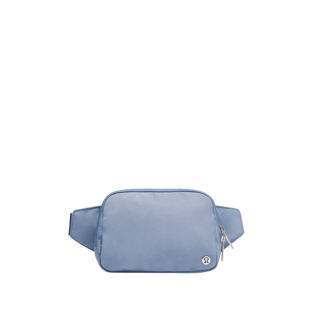Lululemon Everywhere Belt Bag Large 2L in Washed Denim